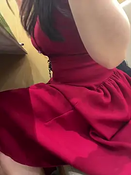 Queen-of-Love online show from December 17, 12:10 pm