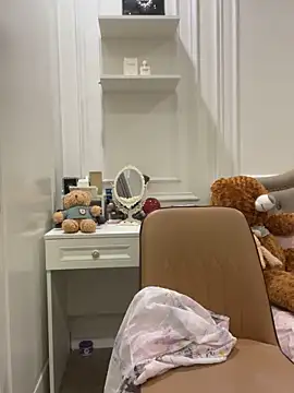 Snapshot of Queen-of-Love chatting on June 20, 7:41 pm Queen-of-Love online show from June 20, 7:41 pm