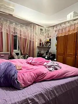 tianwei2567 online show from December 3, 3:22 pm