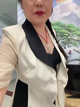 tianwei2567 online show from May 27, 2:19 am