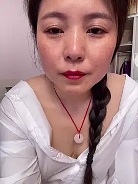 tianwei2567 online show from May 28, 2:19 am