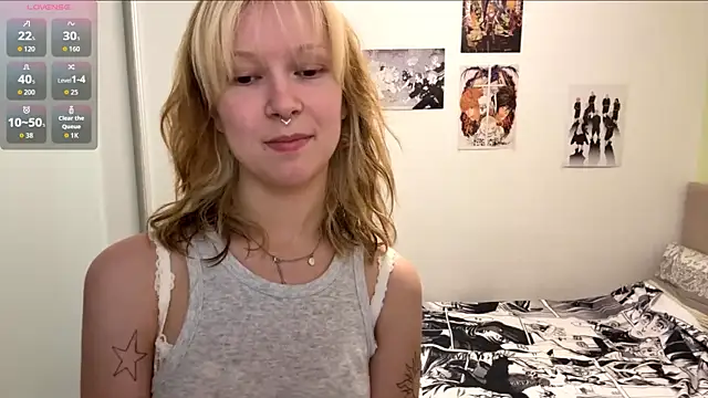 Snapshot of ElfriedaZwack chatting on June 19, 7:41 pm ElfriedaZwack online show from June 19, 7:41 pm