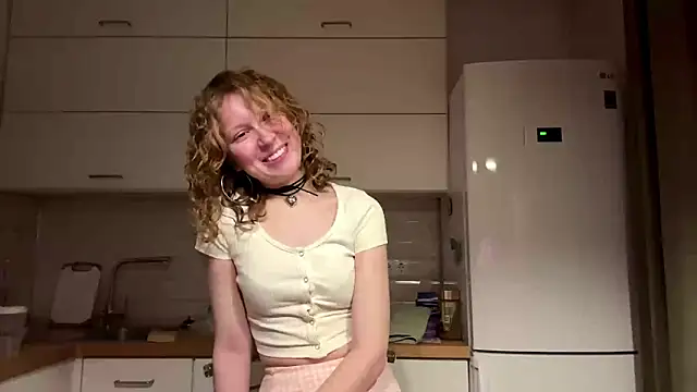 ElfriedaZwack online show from January 6, 2:54 pm