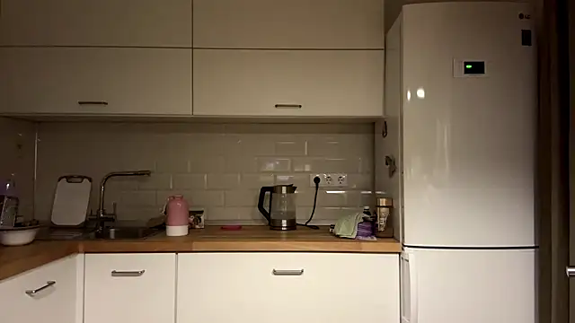 ElfriedaZwack online show from January 18, 5:16 pm