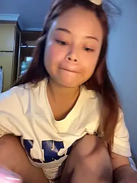 Toffee-00 online show from April 29, 9:24 am