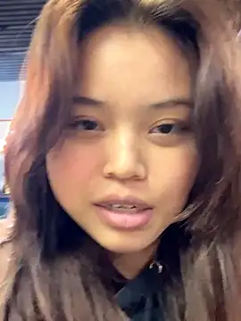 Toffee-00 online show from May 4, 12:41 pm