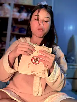 Toffee-00 online show from November 30, 10:38 am