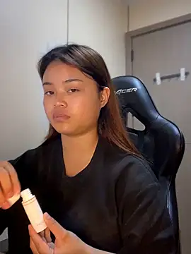 Toffee-00 online show from April 7, 9:00 am