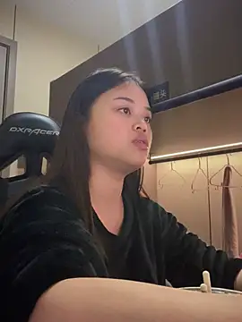 Toffee-00 online show from January 14, 10:30 am