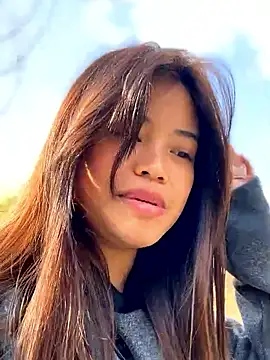 Toffee-00 online show from March 10, 8:29 am