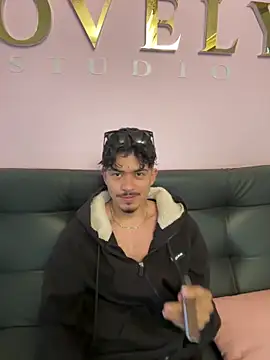 NicolaiKarav online show from May 10, 10:19 am