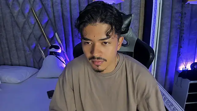 NicolaiKarav online show from May 1, 12:21 pm