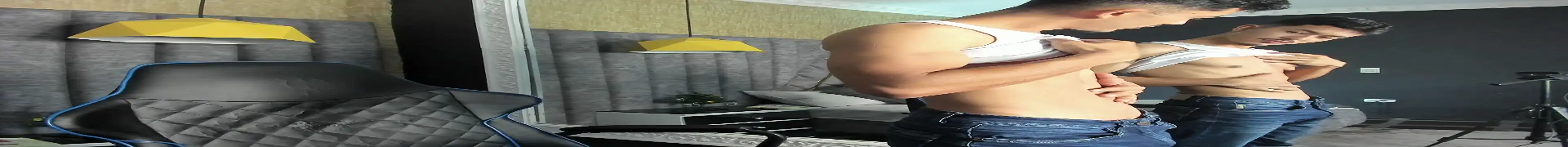 Snapshot of NicolaiKarav chatting on December 17, 11:59 am NicolaiKarav online show from December 17, 11:59 am