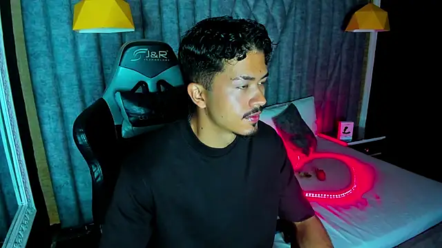 NicolaiKarav online show from February 14, 11:43 am