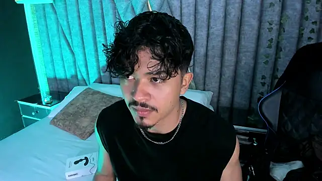 Snapshot of NicolaiKarav chatting on July 9, 12:59 pm NicolaiKarav online show from July 9, 12:59 pm