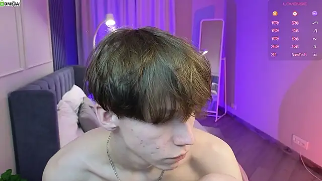 cuMte boy online show from March 8, 1:11 am