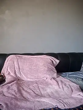 Snapshot of SexypuppyX chatting on February 4, 1:50 pm SexypuppyX online show from February 4, 1:50 pm