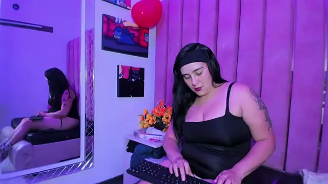 Snapshot of Alisson_sweet_ chatting on February 23, 12:39 pm Alisson sweet online show from February 23, 12:39 pm