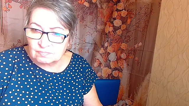 OlgaLuck online show from December 2, 6:26 am