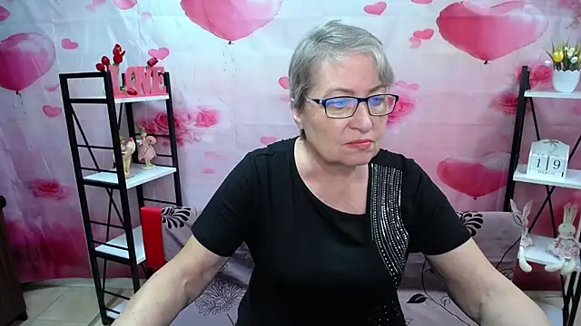 OlgaLuck online show from March 19, 6:24 am