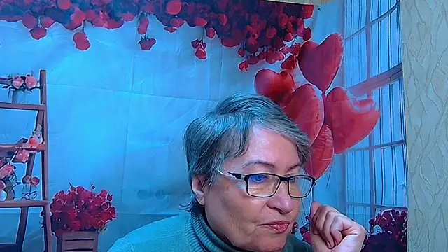 OlgaLuck online show from April 13, 5:33 am