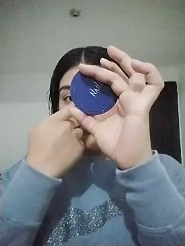 NIKIBUNNY online show from February 17, 11:18 am