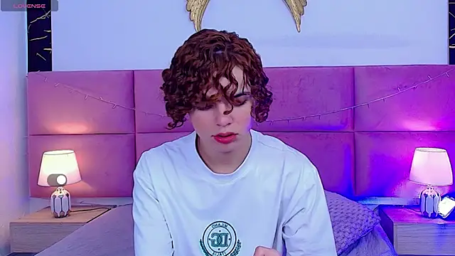 Skyee angel online show from February 5, 7:53 pm