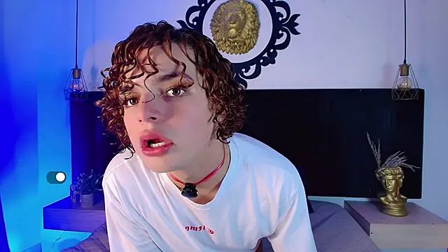 Skyee angel online show from March 8, 1:47 pm