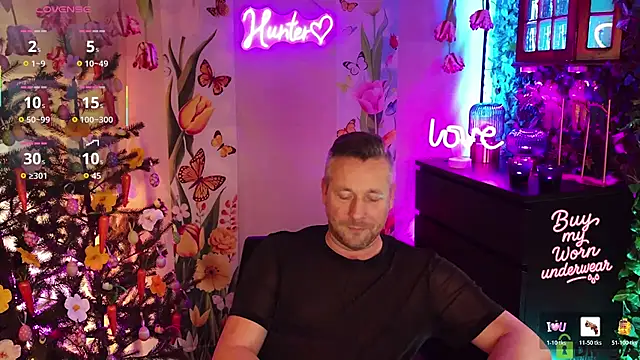 Hunter Fl online show from March 6, 5:30 pm