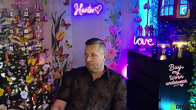 Hunter Fl online show from March 9, 4:54 pm