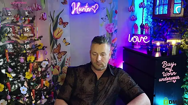 Hunter Fl online show from March 12, 4:44 pm