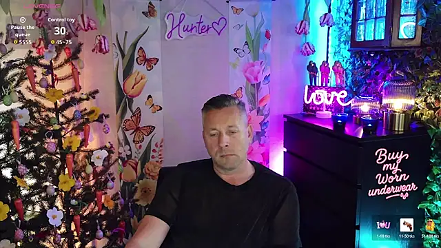 Hunter Fl online show from April 3, 4:02 pm