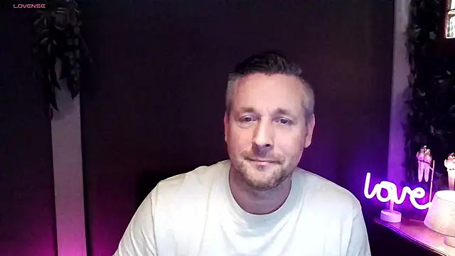 Hunter Fl online show from November 26, 4:51 pm