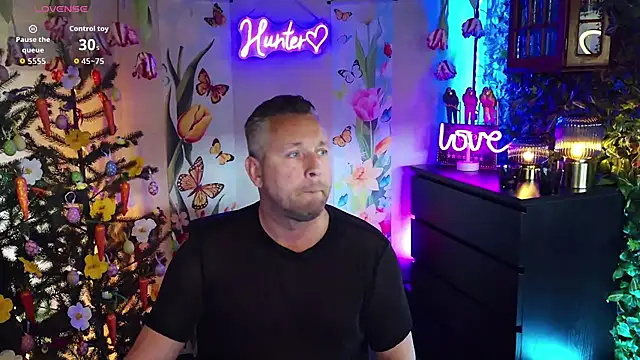 Hunter Fl online show from March 24, 5:35 pm