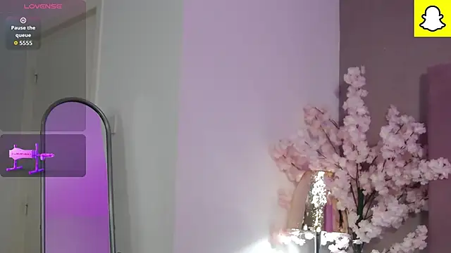 DeniseSun online show from February 7, 4:31 am