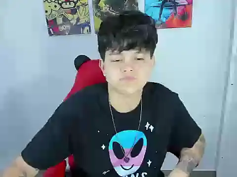 Snapshot of _ian_sweet chatting on November 27, 7:47 pm ian sweet online show from November 27, 7:47 pm