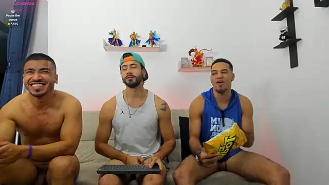 heteros curious online show from July 27, 11:56 pm