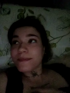 frutillitaaok  online show from November 22, 12:21 am