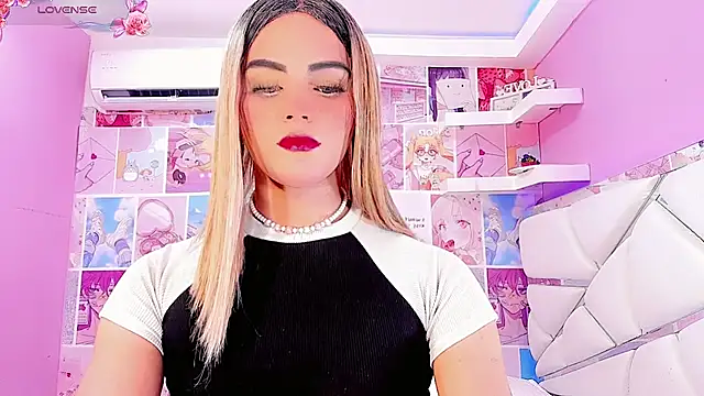 DaleskaSanchez online show from March 7, 8:47 pm