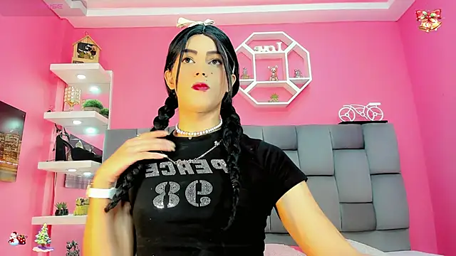 DaleskaSanchez online show from January 6, 8:24 pm