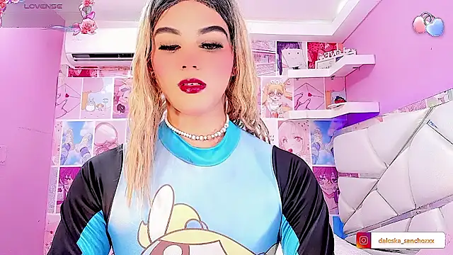 DaleskaSanchez online show from March 10, 8:13 pm