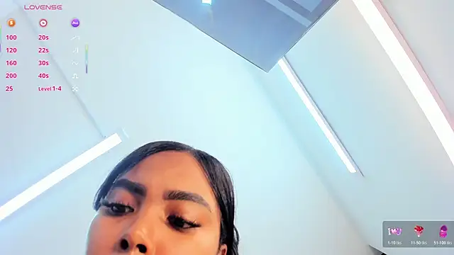 CiaraHarrys online show from April 6, 12:28 am