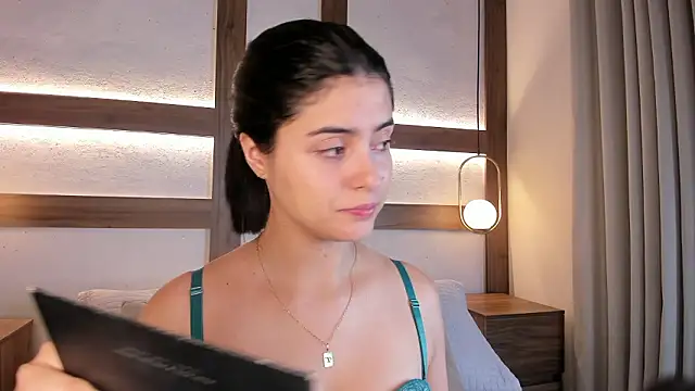 SarhaVega online show from March 29, 12:51 pm