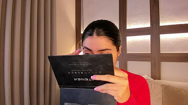 SarhaVega online show from January 16, 1:37 pm