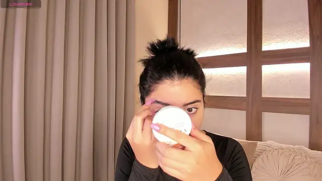 SarhaVega online show from January 17, 1:47 pm