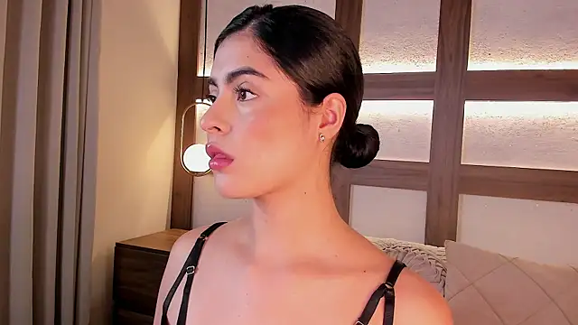 SarhaVega online show from November 30, 2:07 pm