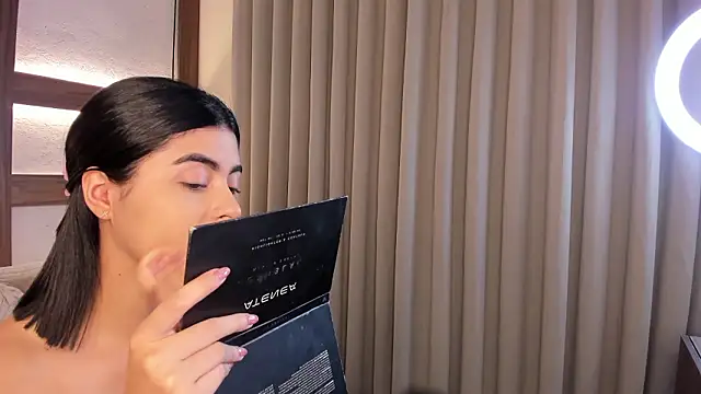 SarhaVega online show from March 1, 12:27 pm