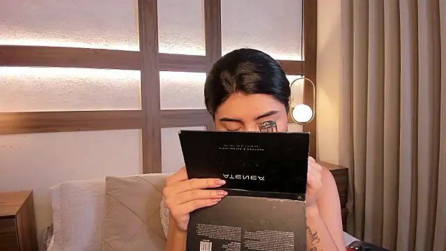 SarhaVega online show from March 12, 12:20 pm