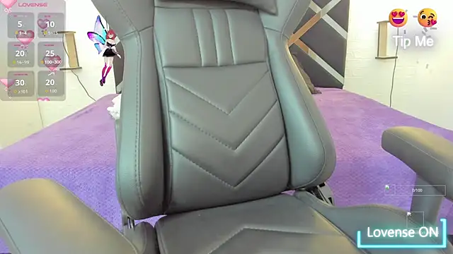 mask red girl online show from November 26, 12:27 pm