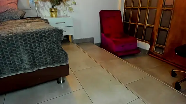 Mysterius Woman online show from March 21, 11:14 am